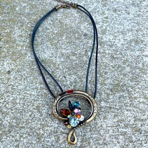 Chico’s Pendant Necklace